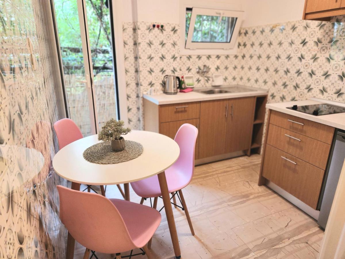 Cute Nikis Apartment Vipgreece Athen Eksteriør bilde